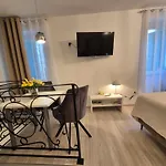 Studio Apartment Lily